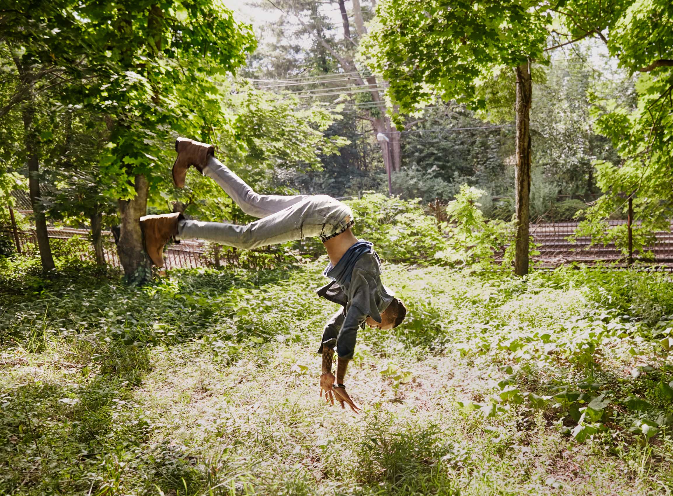 2023_Summer_Lifestyle_Test__62A6225_2500