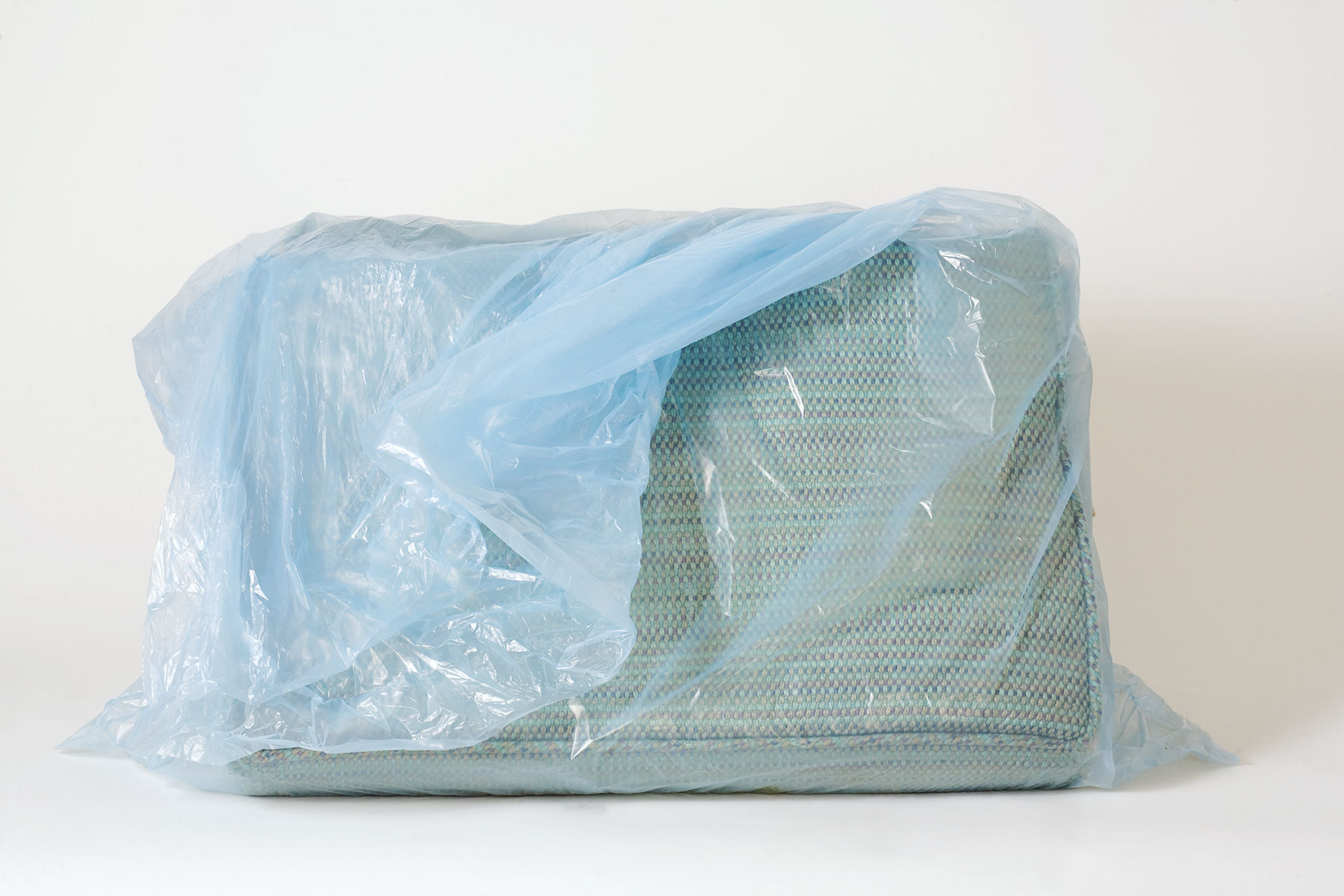 Cushion-in-blue-bag_012710_21